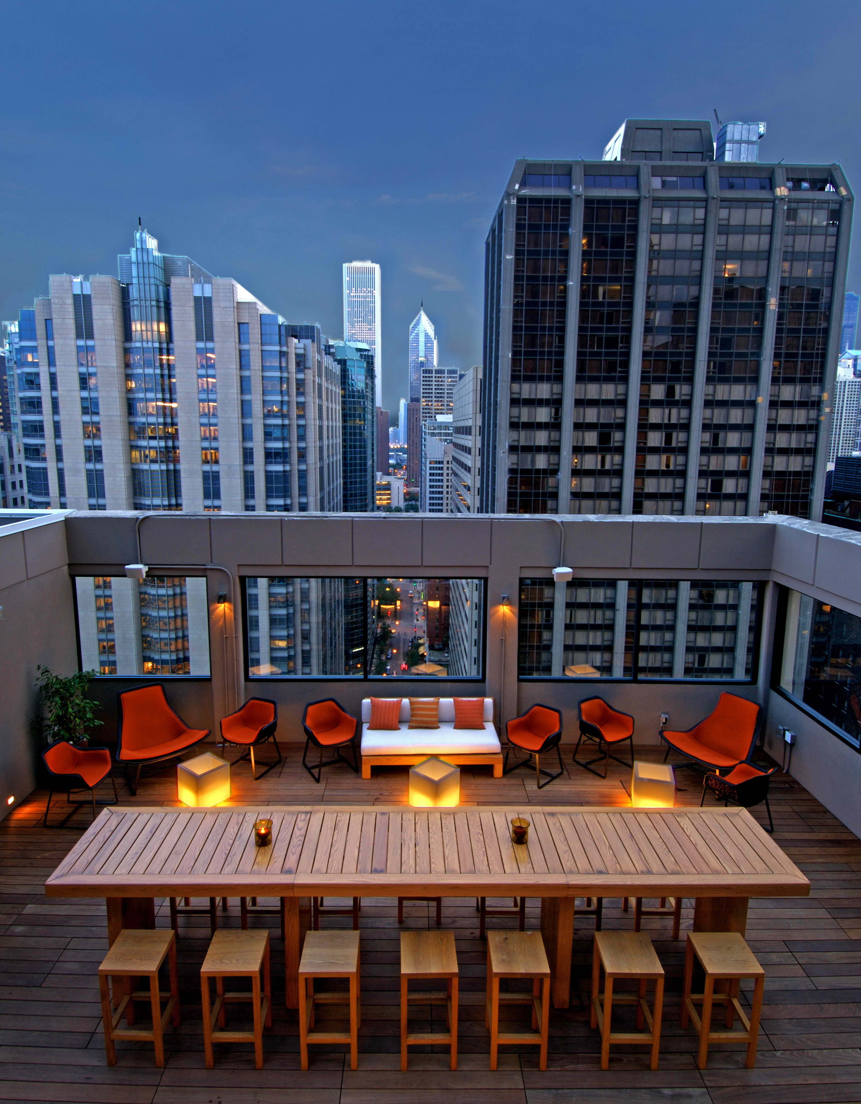 C-VIEW rooftop bar at MileNorth Hotel, Chicago | Best BARS ...